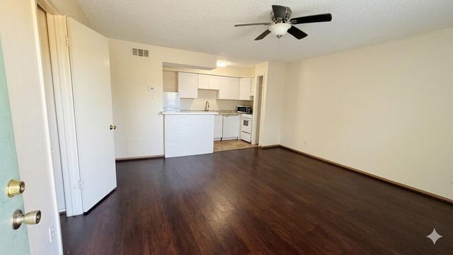 1328 Bomar Street 15, Houston, TX 77006