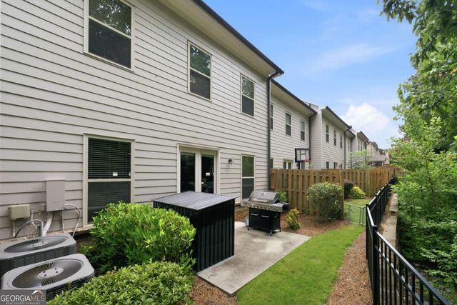 3910 Glenview Club Lane, Duluth, GA 30097