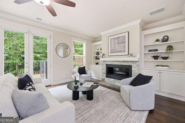 3910 Glenview Club Lane, Duluth, GA 30097
