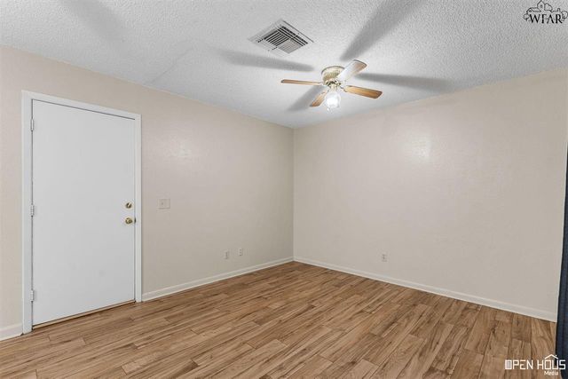 4102 STEARNS AVENUE, Wichita Falls, TX 76308