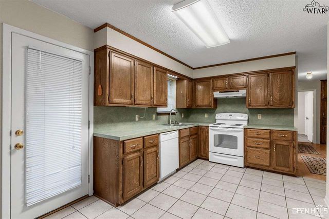 4102 STEARNS AVENUE, Wichita Falls, TX 76308