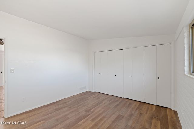 7140 N Edgewood Place, Tucson, AZ 85704