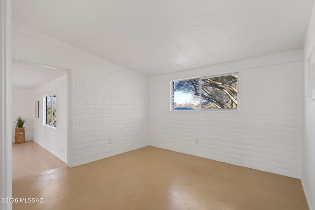 7140 N Edgewood Place, Tucson, AZ 85704