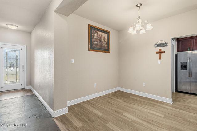 10538 Roundhill Drive, Gulfport, MS 39503