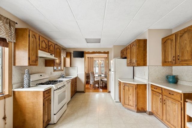 20 Great Woods Rd, Lynn, MA 01904