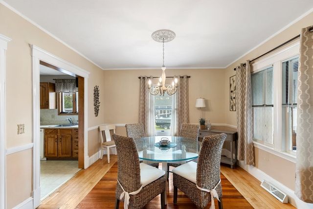 20 Great Woods Rd, Lynn, MA 01904