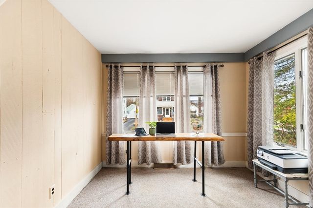 20 Great Woods Rd, Lynn, MA 01904