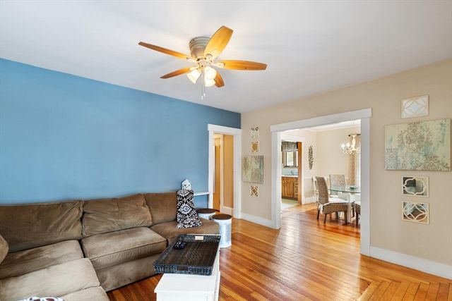 20 Great Woods Rd, Lynn, MA 01904