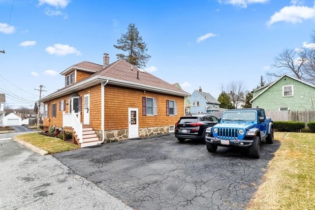 20 Great Woods Rd, Lynn, MA 01904