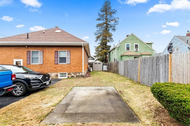 20 Great Woods Rd, Lynn, MA 01904