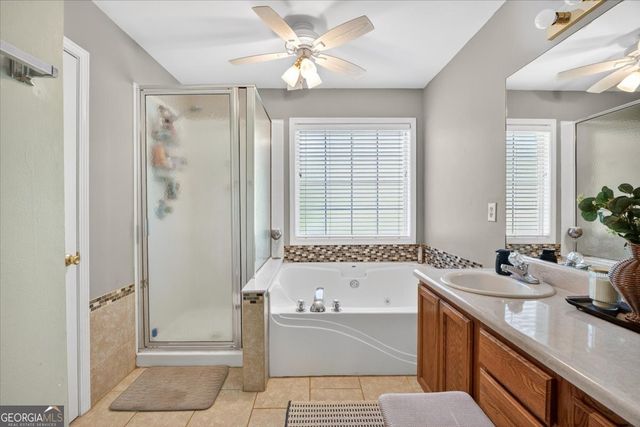 166 Howard Court, Gray, GA 31032