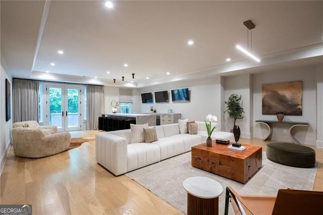 1191 W Conway Drive, Atlanta, GA 30327