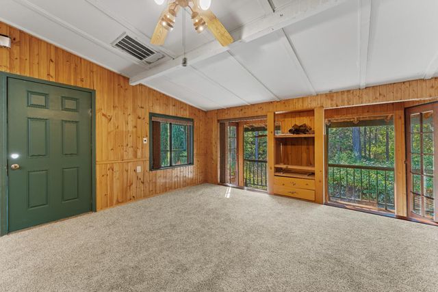 16548 New York House Rd, Brownsville, CA 95919