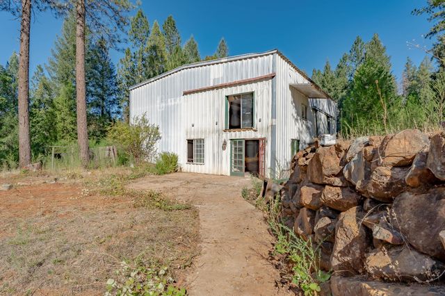 16548 New York House Rd, Brownsville, CA 95919