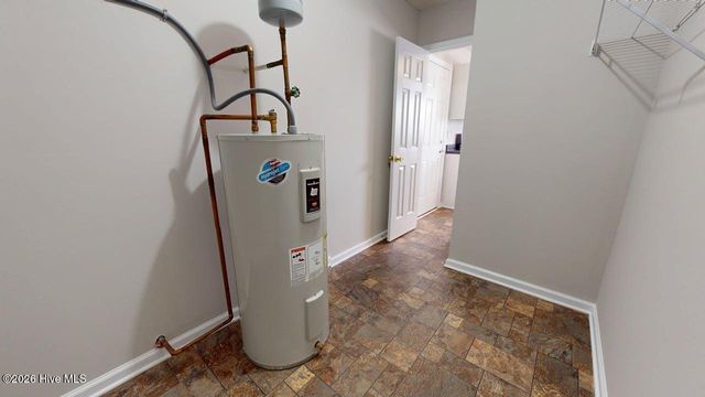 308 Parkton Drive, Richlands, NC 28574