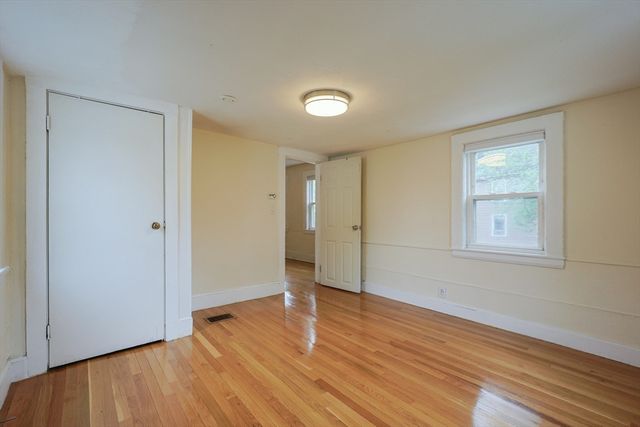 16 Beacon Place 16, Melrose, MA 02176