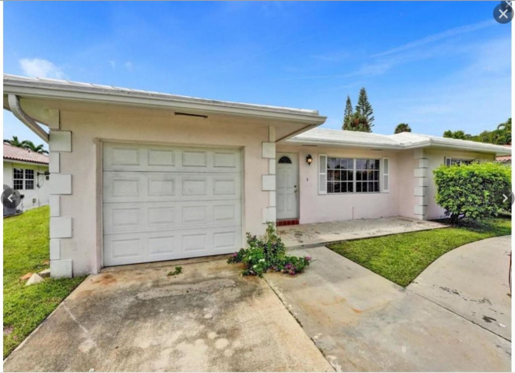 22062 Acapulco Court, Boca Raton, FL 33428