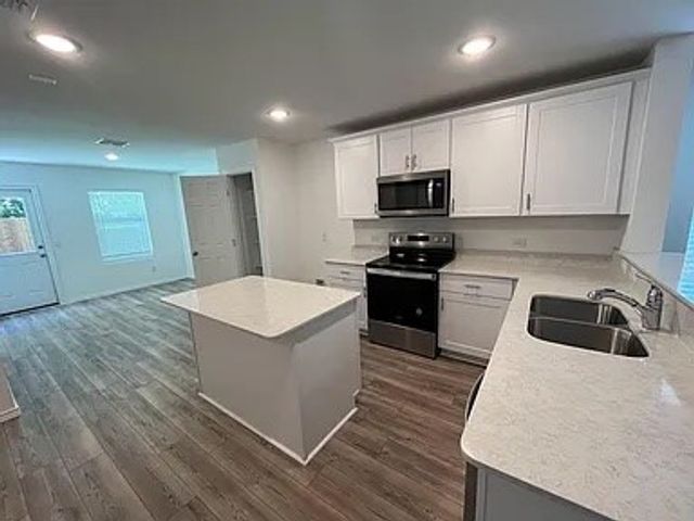 610 Grenada Lake Drive, Princeton, TX 75407