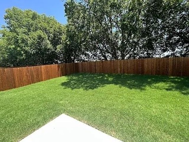 610 Grenada Lake Drive, Princeton, TX 75407