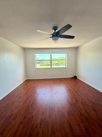11073 Harbour Springs Circle, Boca Raton, FL 33428