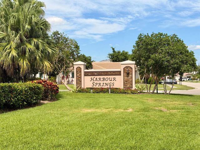 11073 Harbour Springs Circle, Boca Raton, FL 33428