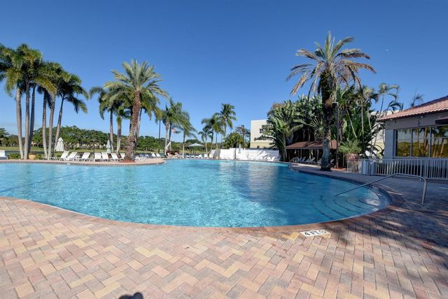 11073 Harbour Springs Circle, Boca Raton, FL 33428