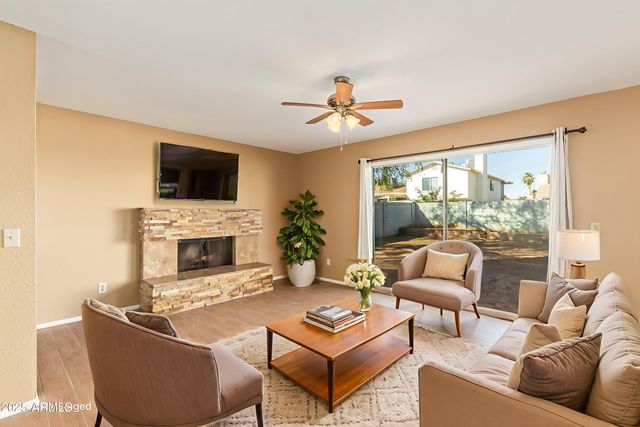 4612 W JUPITER Way, Chandler, AZ 85226