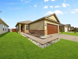 9926 Yanet Grove Lane, Houston, TX 77044