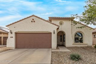5831 W PEDRO Lane, Laveen, AZ 85339