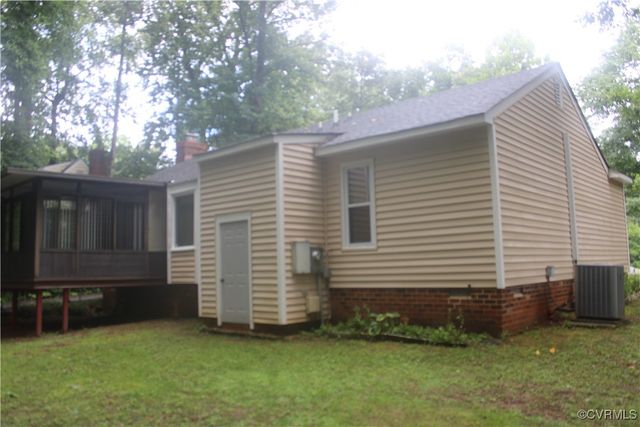 7401 Velvet Antler Dr, Midlothian, VA 23112