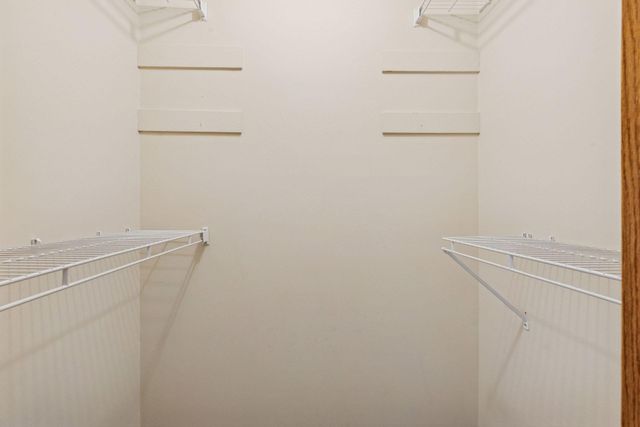 2425 Unity Avenue N, Golden Valley, MN 55422