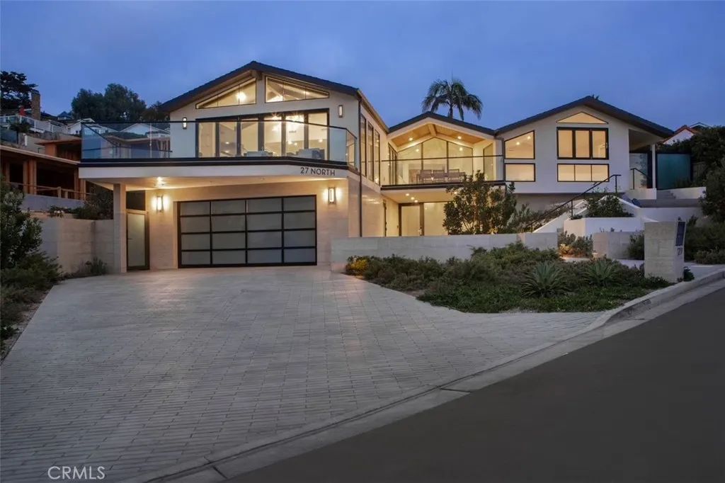 27 North La Senda Drive, Laguna Beach, CA 92651