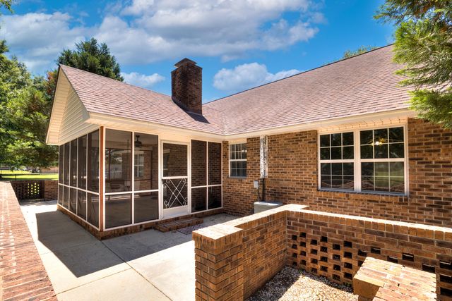 15 Killarney Lane, Sumter, SC 29150