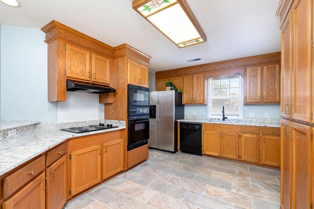 15 Killarney Lane, Sumter, SC 29150