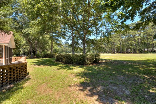 15 Killarney Lane, Sumter, SC 29150
