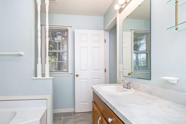 15 Killarney Lane, Sumter, SC 29150