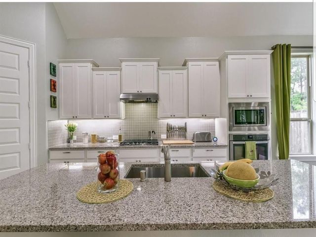 13326 Lake Chesdin Road, Houston, TX 77044