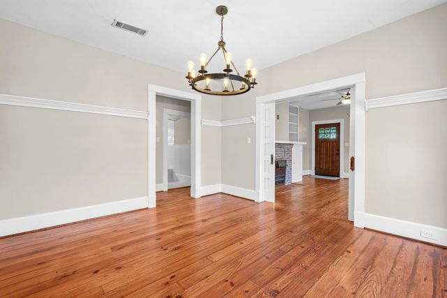 1715 College Avenue, Fort Worth, TX 76110