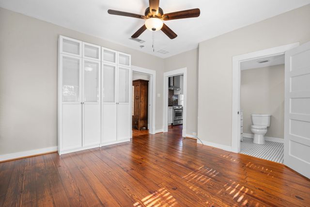 1715 College Avenue, Fort Worth, TX 76110