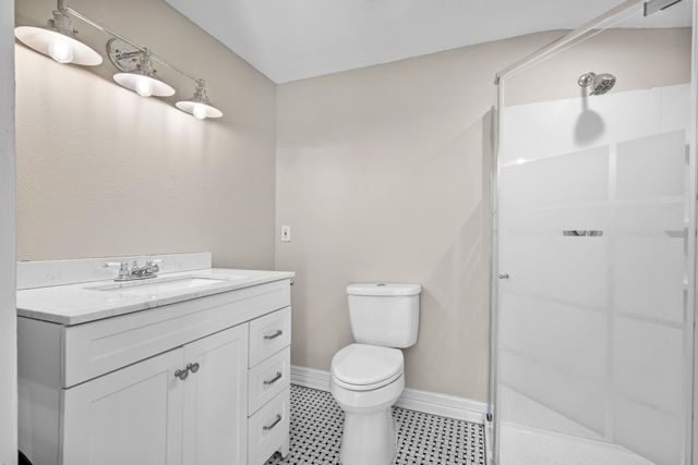 1715 College Avenue, Fort Worth, TX 76110