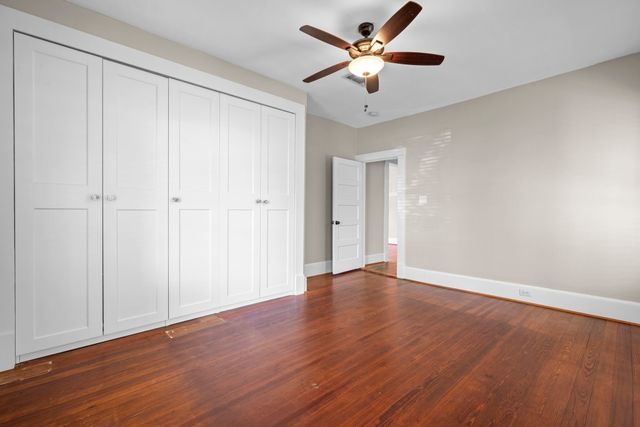 1715 College Avenue, Fort Worth, TX 76110