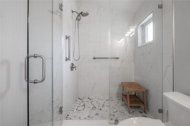 8507 TIARA PARK WAY, Tampa, FL 33635