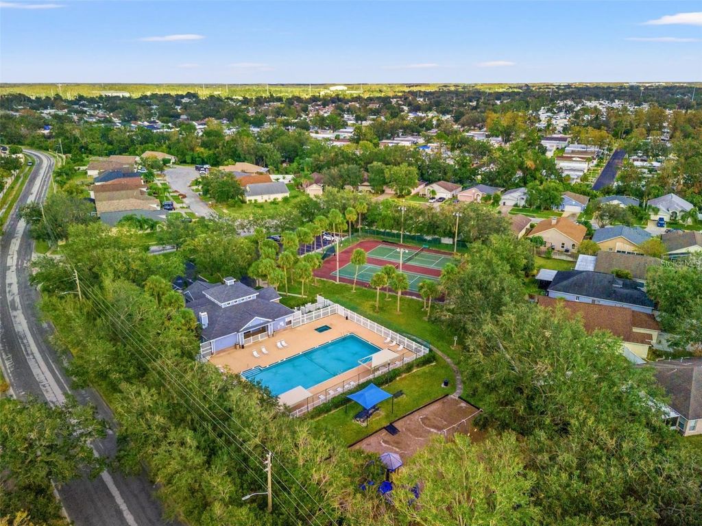 Image 37 of property listing at 8507 TIARA PARK WAY, Tampa, FL 33635