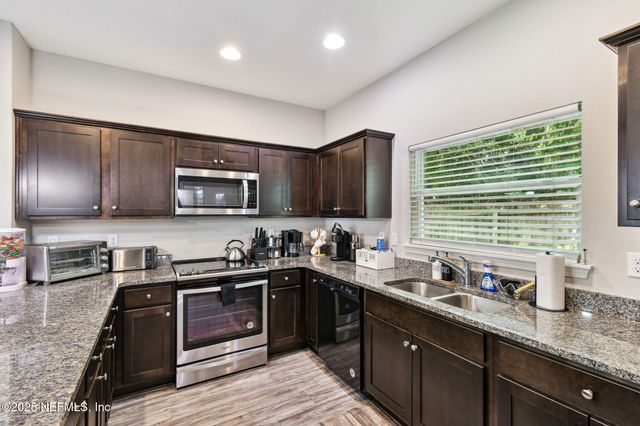 241 COLUMBUS Street, St. Augustine, FL 32084