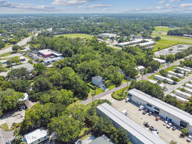 241 COLUMBUS Street, St. Augustine, FL 32084