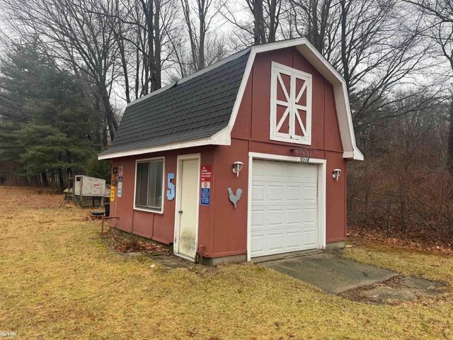 3184 Simpson Road, Fort Gratiot Twp, MI 48059