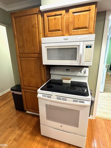 3184 Simpson Road, Fort Gratiot Twp, MI 48059