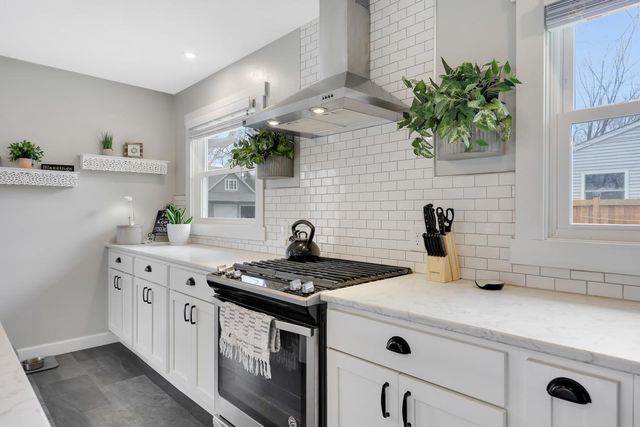 1220 Oak Street W, Stillwater, MN 55082