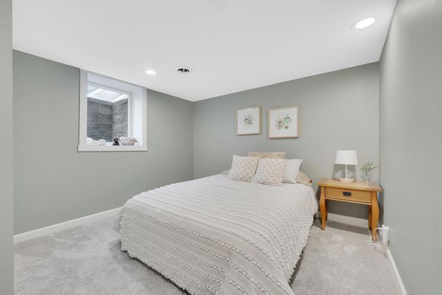 1220 Oak Street W, Stillwater, MN 55082