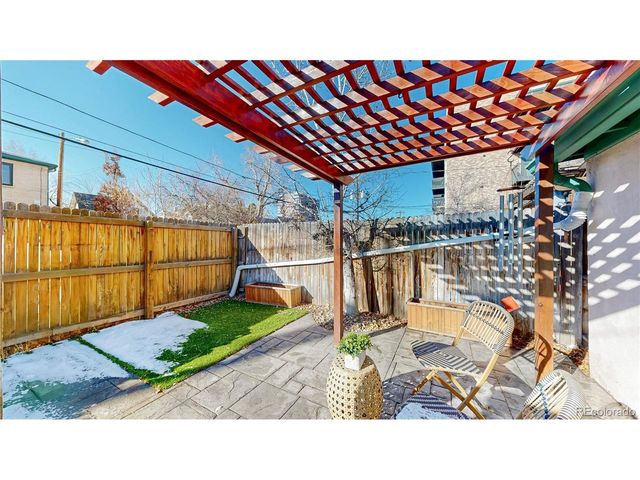 39 N Clarkson St B, Denver, CO 80218